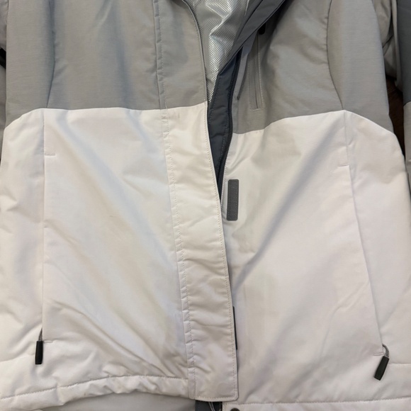 Columbia Ski Jacket Small - Picture 5 of 5
